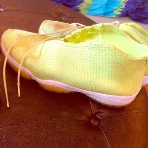 Air Jordan Future “Volt” Men’s Size 12
